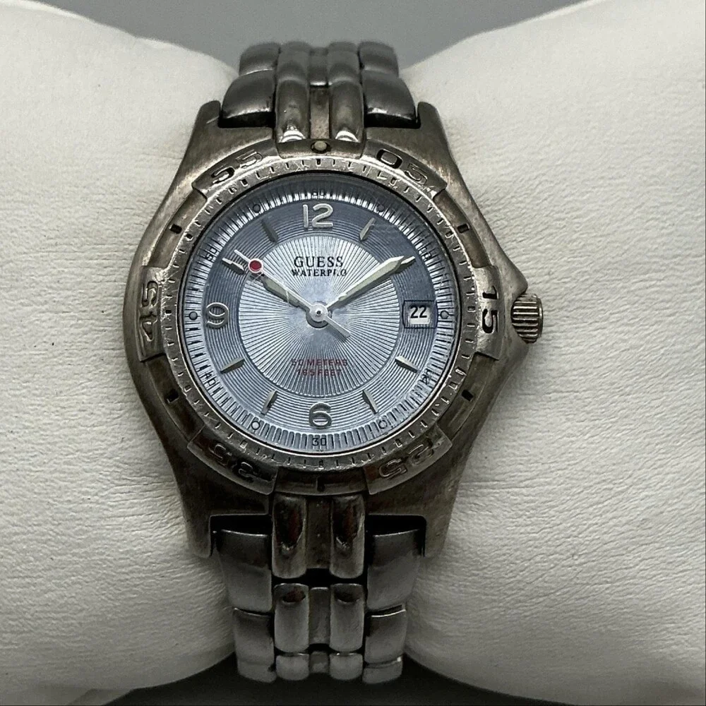 Guess Waterpro G65800L Womens Watch 30mm Bluer Dial Date New Battery 5.75